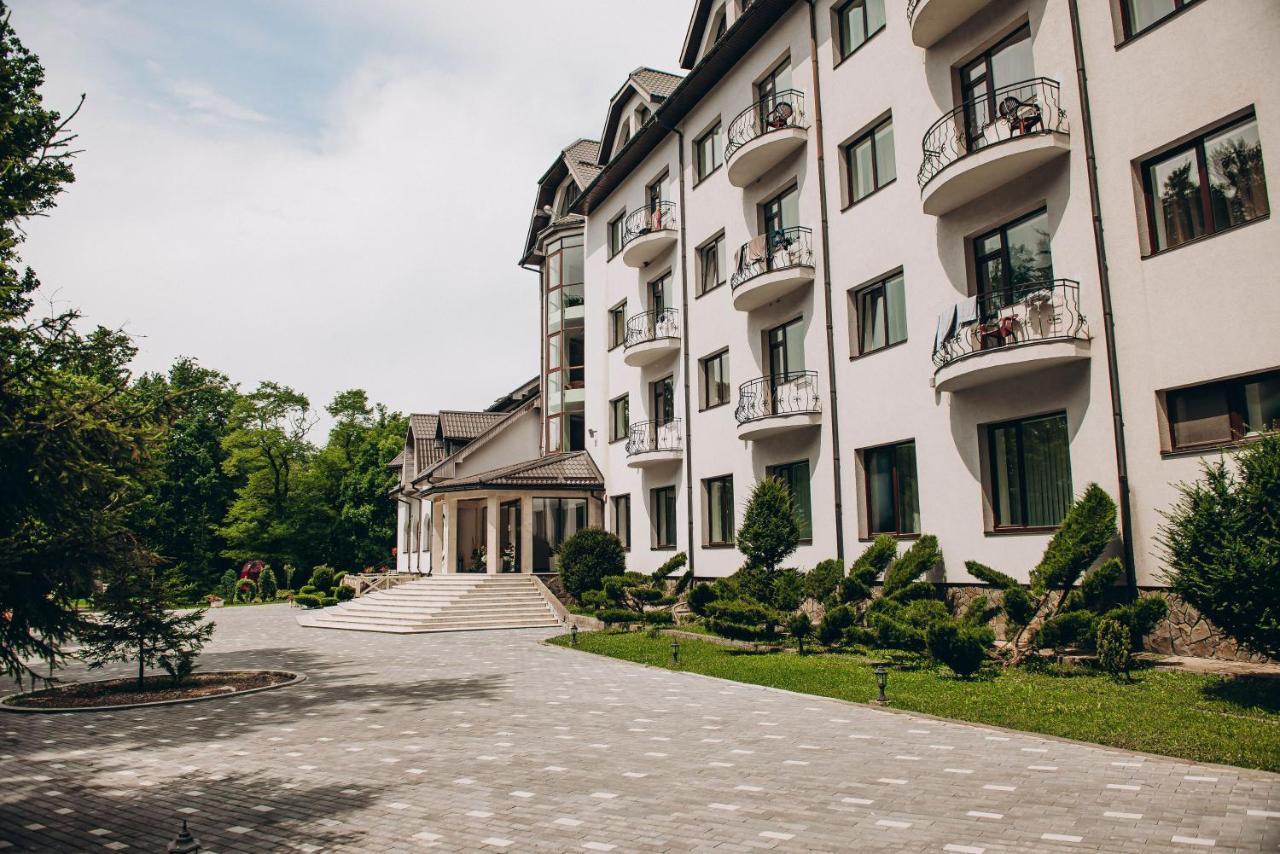 Hotel Solotvyno Resort Exterior photo